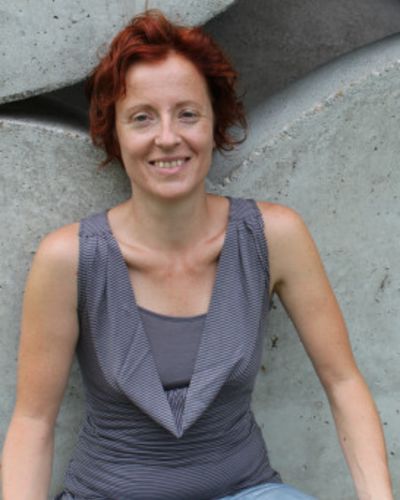 HARNIK, Elisabeth (b. 1970)