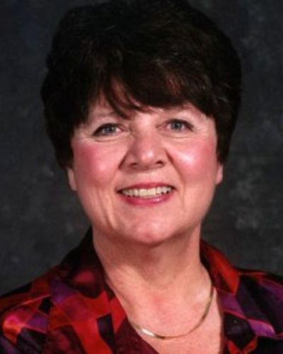 KARDINAL, Carolyn