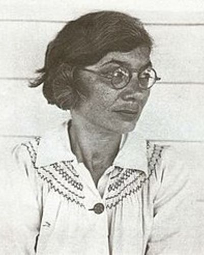 SCHLESINGER, Charlotte (1909–1976)