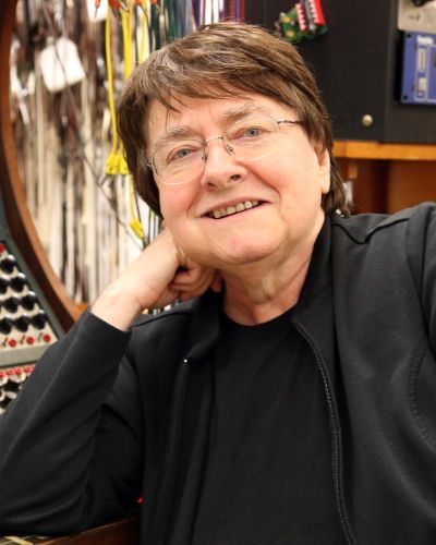 SEMEGEN, Daria (b. 1946)