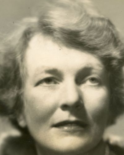 SUTHERLAND, Margaret (1897-1984)
