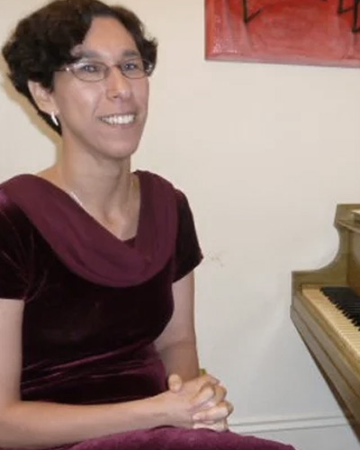 MIGACHYOV, Larisa (b. 1969)