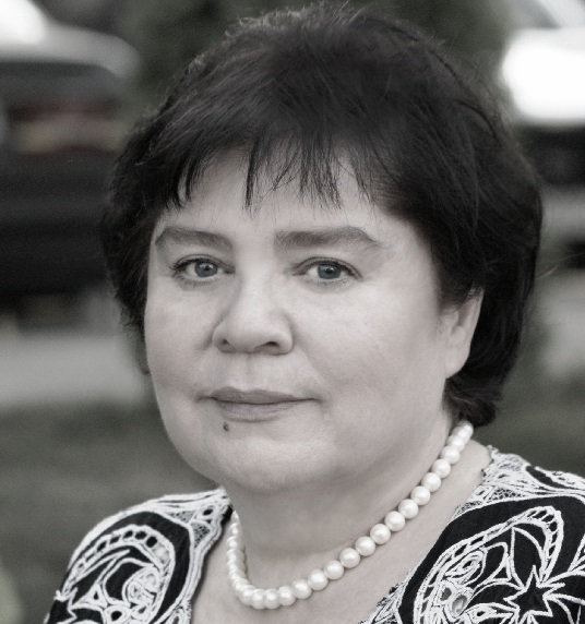 GABUNIA, Nunu (b. 1941)
