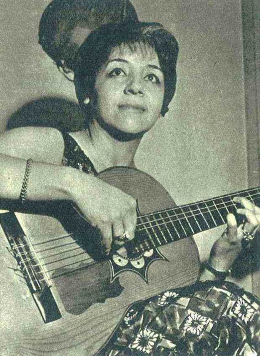 GUZMÁN, Carmen (1925-2012)