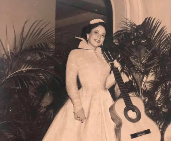 LACRET, Leopoldina Nunez (1918-2001)