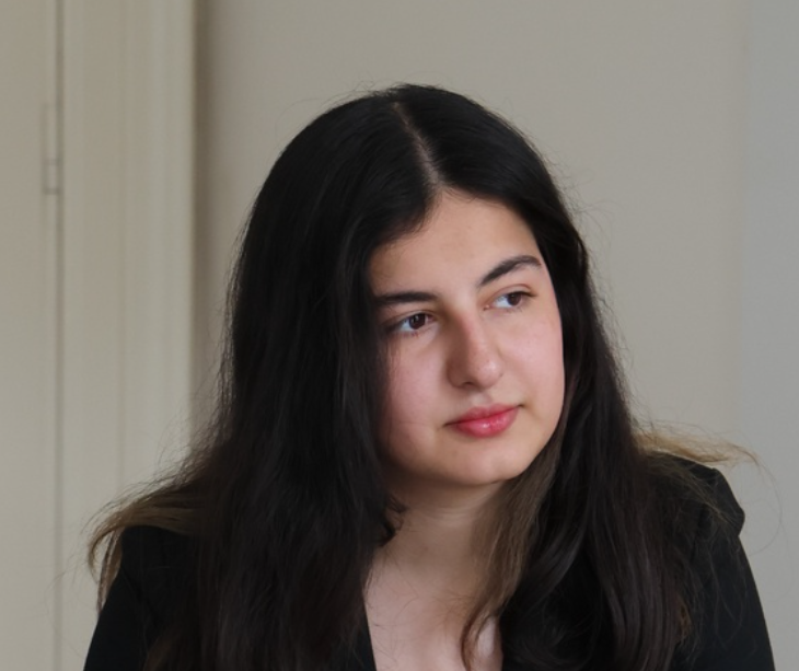 SADEGHZADEHPISHJARI, Mahak (b. 2004)