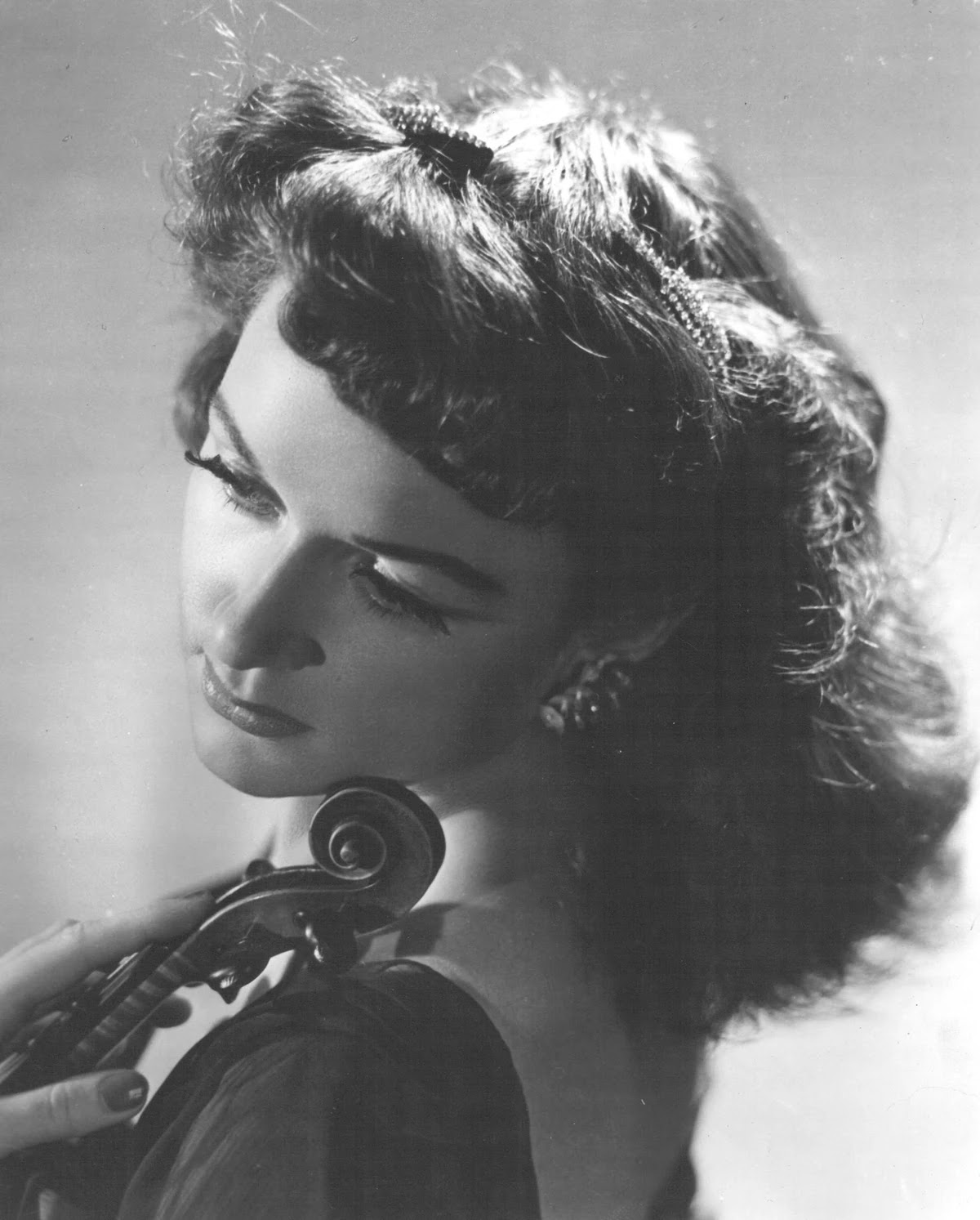 WALDO, Elisabeth (1918-2026)