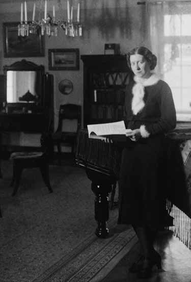 ALFTHAN, Gertrud (1900-1982)