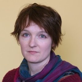 DHUBHGHAILL, Caitriona Ni (b. 1975)