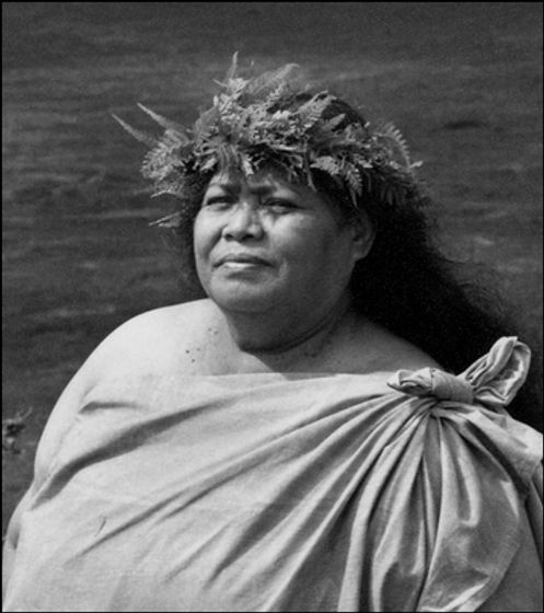 KANAKA’OLE, Edith (b. 1913)