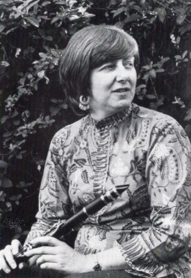 KING, Thea (b. 1925)