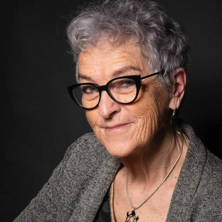 RØMER, Hanne (b. 1949)
