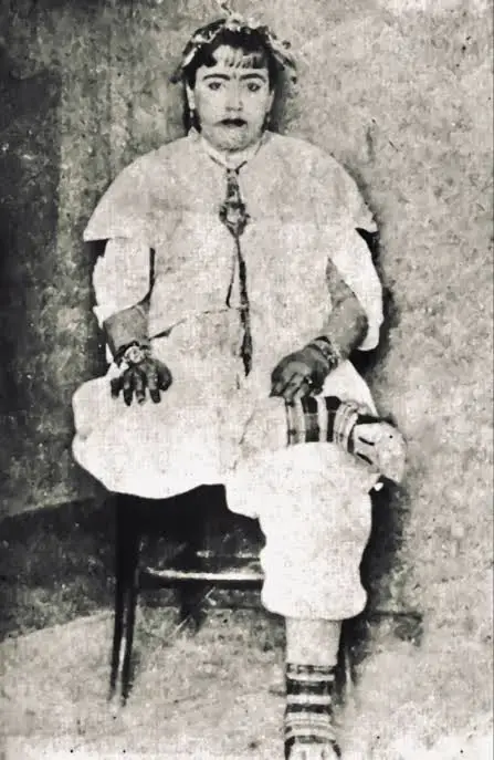 SFEZ, Leila (1874-1944)