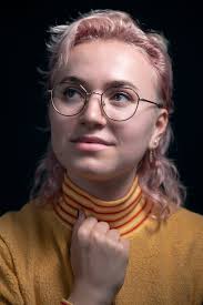 KOSLOW, Lily (b. 2001)